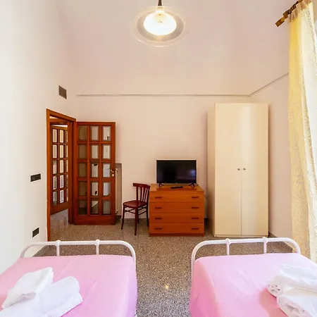 La Casa Rosa * Monopoli