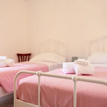 La Casa Rosa Daire Monopoli