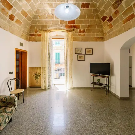 La Casa Rosa