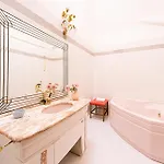 La Casa Rosa Апартаменты Монополи