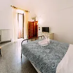 La Casa Rosa *