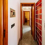 La Casa Rosa * Монополи